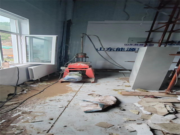 光泽地基基础下沉墙体裂缝加固注浆顶升施工